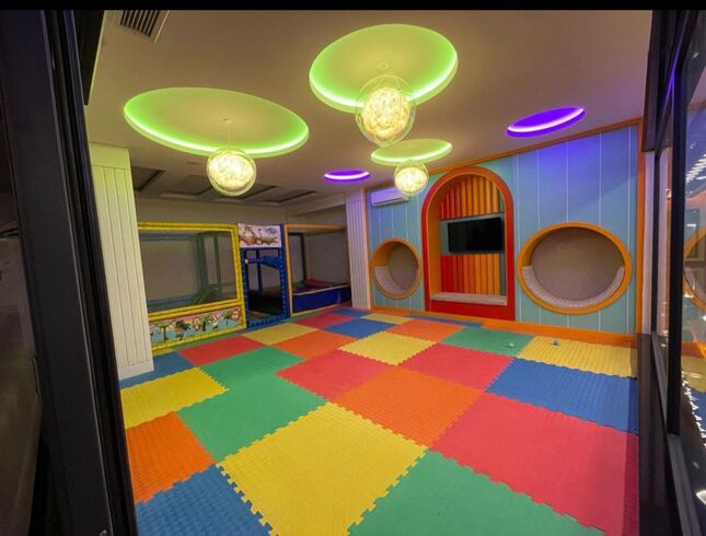 Продажа двухкомнатной квартиры 1+1 в Махмутларе, Алания, в комплексе Yekta Trade Center - Фото 9