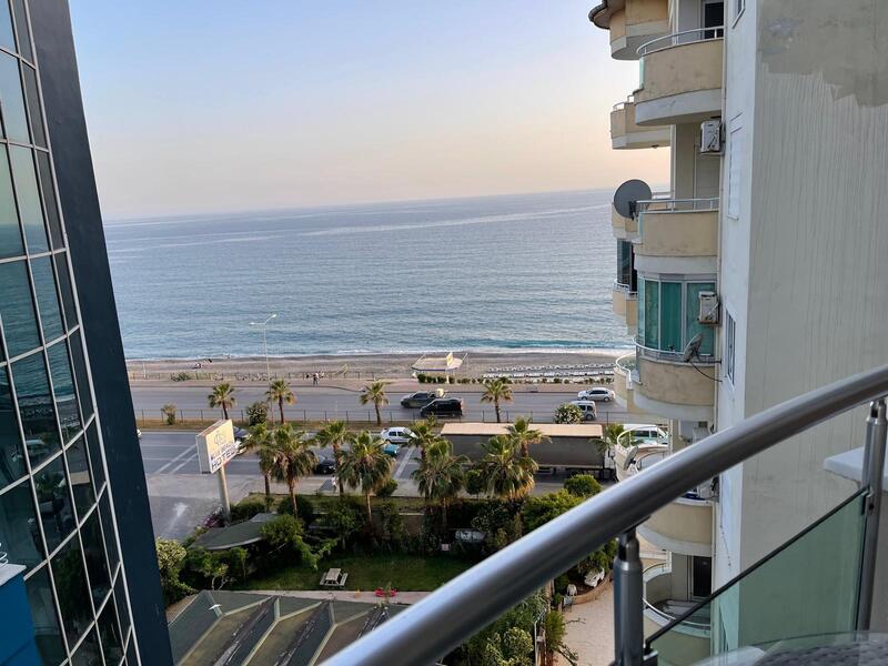 Купить квартиру в Алании – просторная 2+1 квартира у моря в районе Тосмур - Фото 1