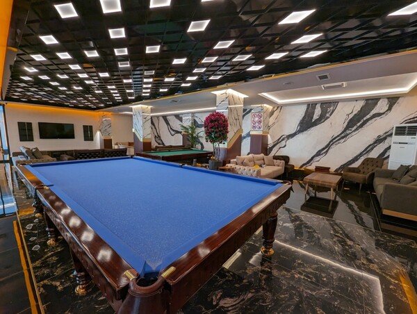 Продажа двухкомнатной квартиры 1+1 в Махмутларе, Алания, в комплексе Yekta Trade Center - Фото 11