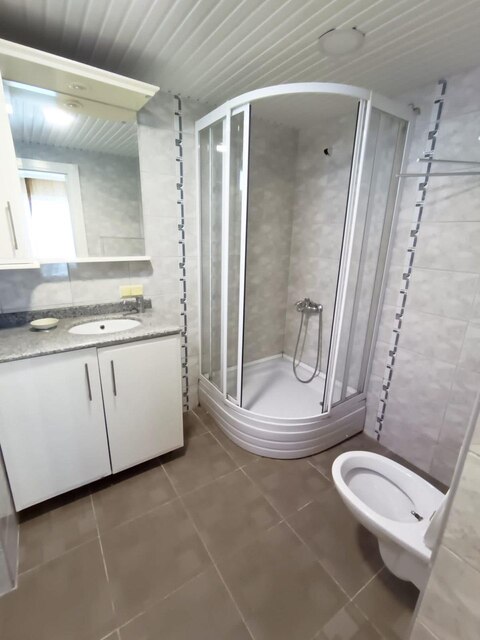 Продажа меблированной квартиры 2+1 в»ÜLKER 3 residence» в районе Махмутлар - Фото 7