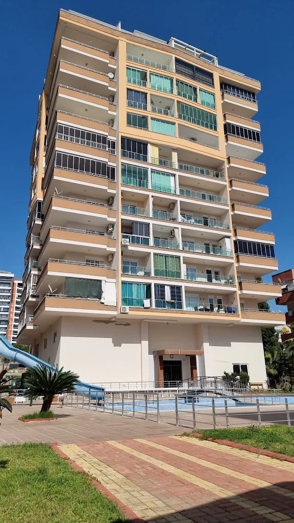 Студия в Алании 1+0 с мебелью в Hak Residence, Махмутлар - Фото 1