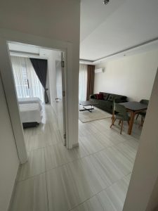 Меблированная квартира 1+1 в комплексе Sky Hill в Махмутларе - Фото 18