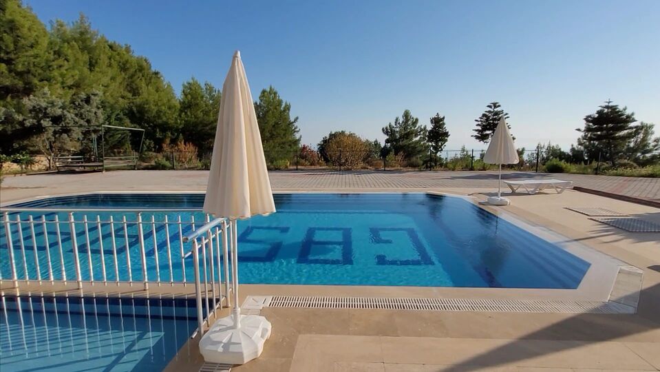 Роскошная вилла 3+1 с бассейном и садом в живописном районе Бекташ, Алания - Фото 4