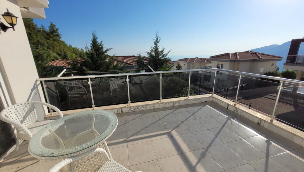 Роскошная вилла 3+1 с бассейном и садом в живописном районе Бекташ, Алания - Фото 5