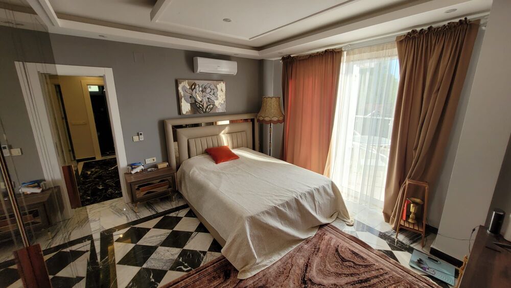 Роскошная вилла 3+1 с бассейном и садом в живописном районе Бекташ, Алания - Фото 9