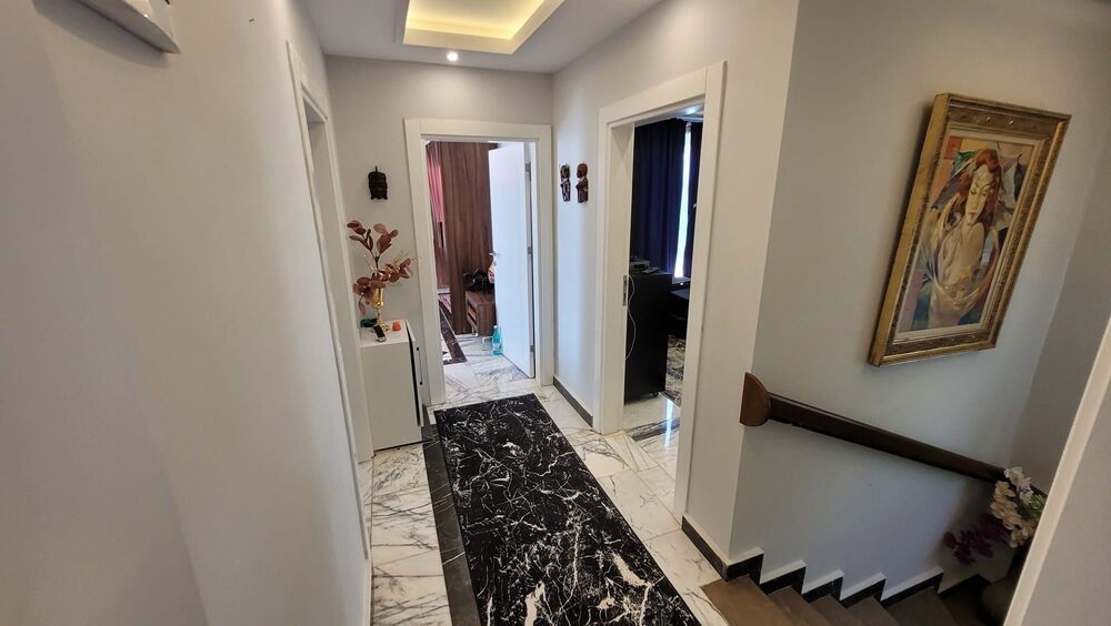 Роскошная вилла 3+1 с бассейном и садом в живописном районе Бекташ, Алания - Фото 8