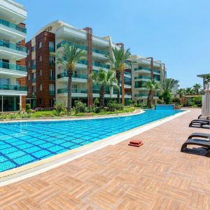 Просторная 2+1 в комплексе Flower Garden 3, Оба.