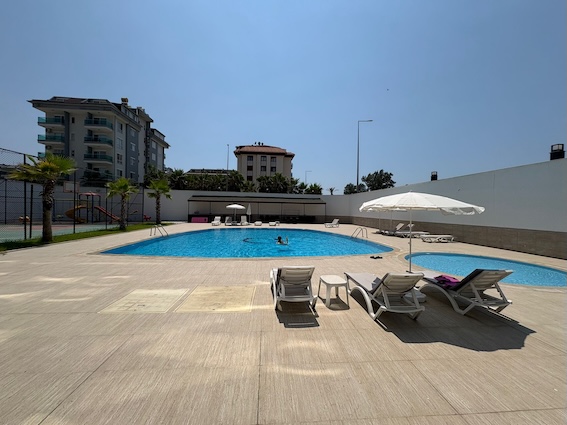 Недорогая квартира 1+1 в Кестеле, Алания - Фото 2