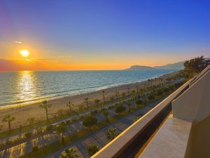 Премиум апартаменты 1+1 на первой линии в комплексе Oxo Beach в Кестеле, Алания - Фото 4
