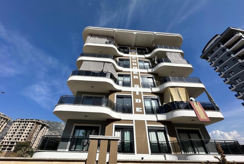 Апартаменты 1+1 в комплексе Corner Side в Махмутларе, Алания - Фото 1