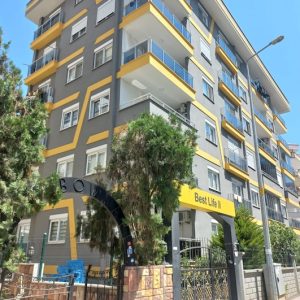 Апартаменты 2+1 в комплексе Best Life 2 в центре Махмутлара, Алания