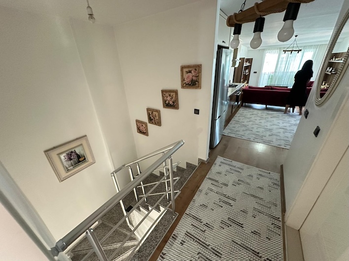 Прекрасная квартира 3+1 в комплексе Rising Blue в Кестеле - Фото 11