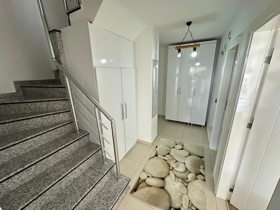 Прекрасная квартира 3+1 в комплексе Rising Blue в Кестеле - Фото 17