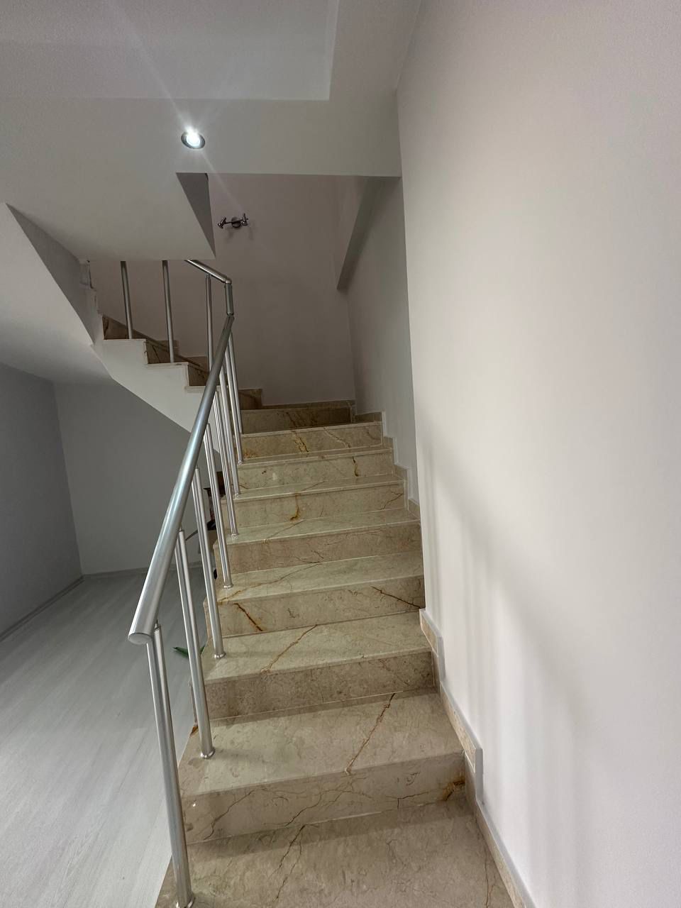 Дуплекс 3+1 по супер цене в комплексе Mia Invest Anligan в Махмутларе, Алания - Фото 13