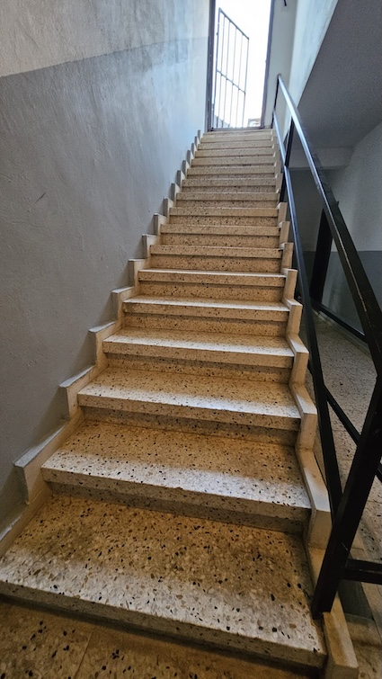 Квартира 2+1 по уникальной цене в центре Махмутлара, Алания - Фото 2