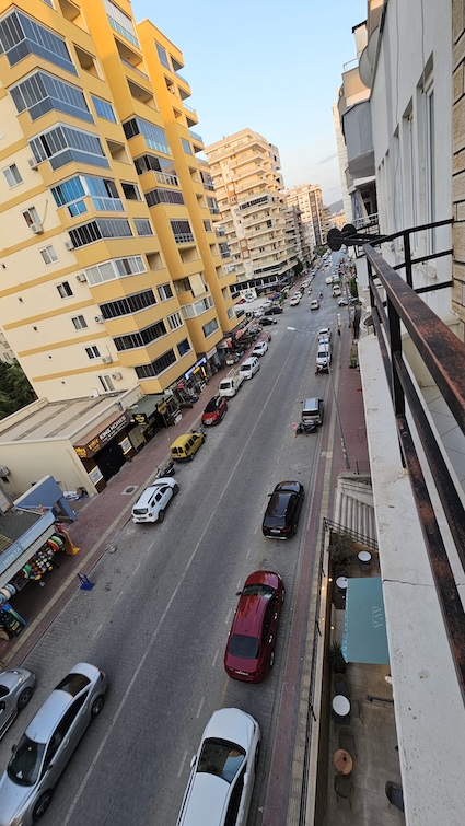 Квартира 2+1 по уникальной цене в центре Махмутлара, Алания - Фото 15