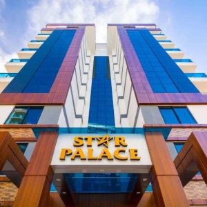 Квартира в Алании 2+1 в комплексе Star Palace в Махмутлар