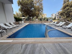 Квартира в Алании 1+1 в комплексе Bay 5 в районе Махмутлар - Фото 3