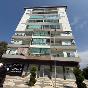 Квартира в Алании 1+1 в комплексе Bay 5 в районе Махмутлар