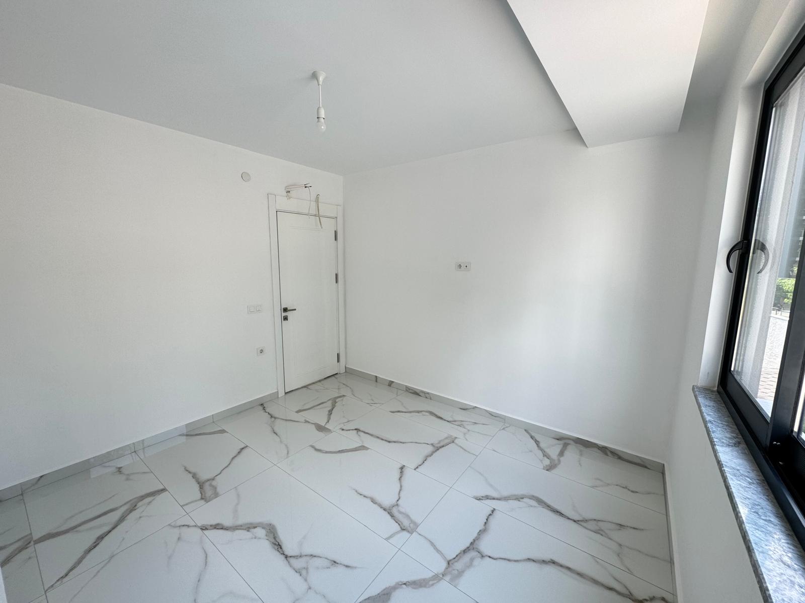 Квартира в Алании 1+1 в комплексе Hakyuz Life 3 в районе Махмутлар - Фото 18