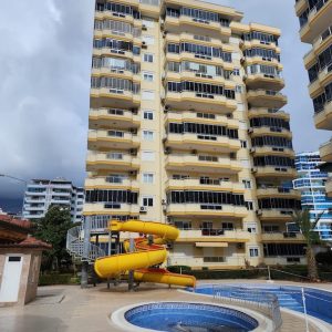 Вторичная недвижимость в Турции 2+1 в комплексе Sultan 2 Махмутлар