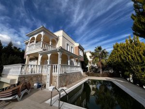 Вилла в Турции 4+1 в комплексе Ottoman Village в районе Инжекум - Фото 8