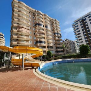 Вторичная недвижимость в Аланье 2+1 в комплексе Country Club в Махмутларе