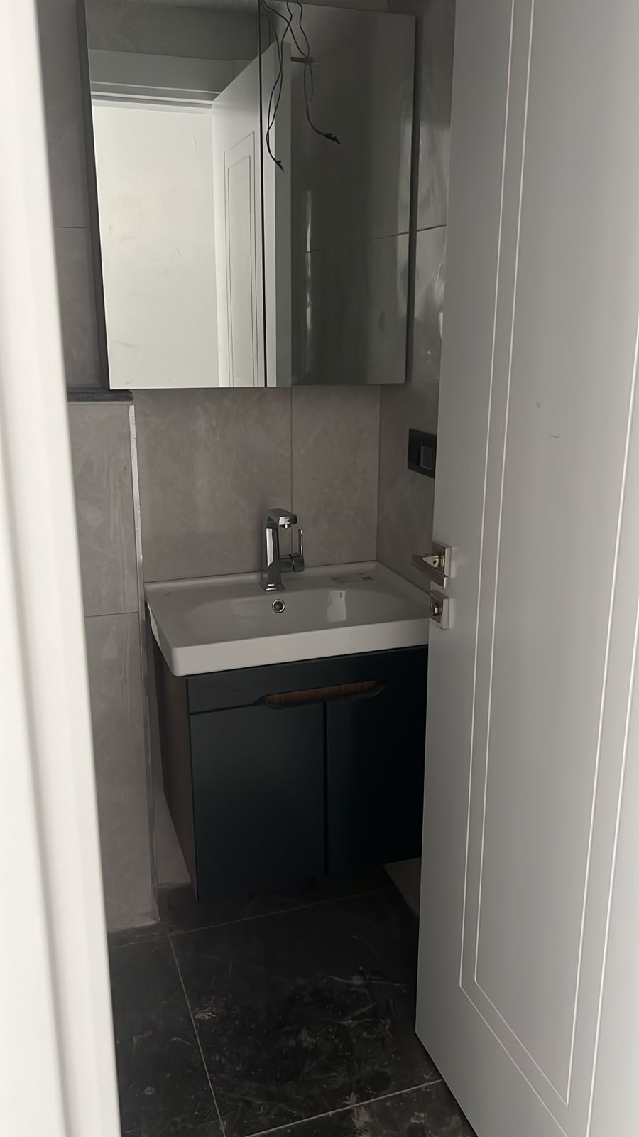 Квартира в Алании 1+1 в комплексе Yazar 9 в районе Махмутлар - Фото 16