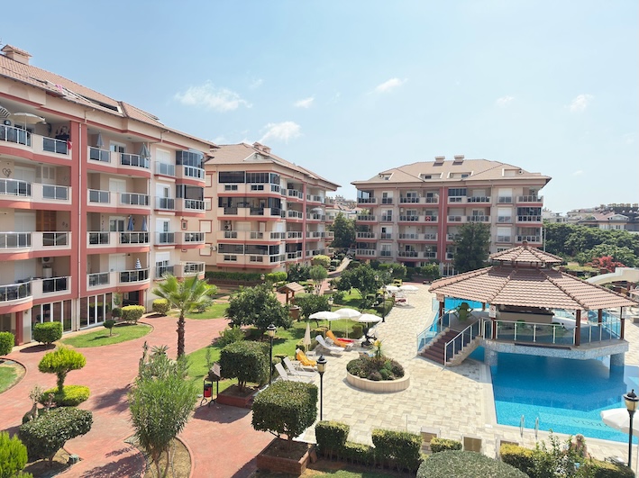 Квартира в Алании у моря в комплексе Yuksek 1 в Оба - Фото 2