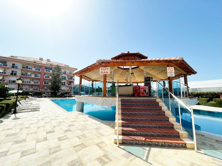 Квартира в Алании у моря в комплексе Yuksek 1 в Оба - Фото 4