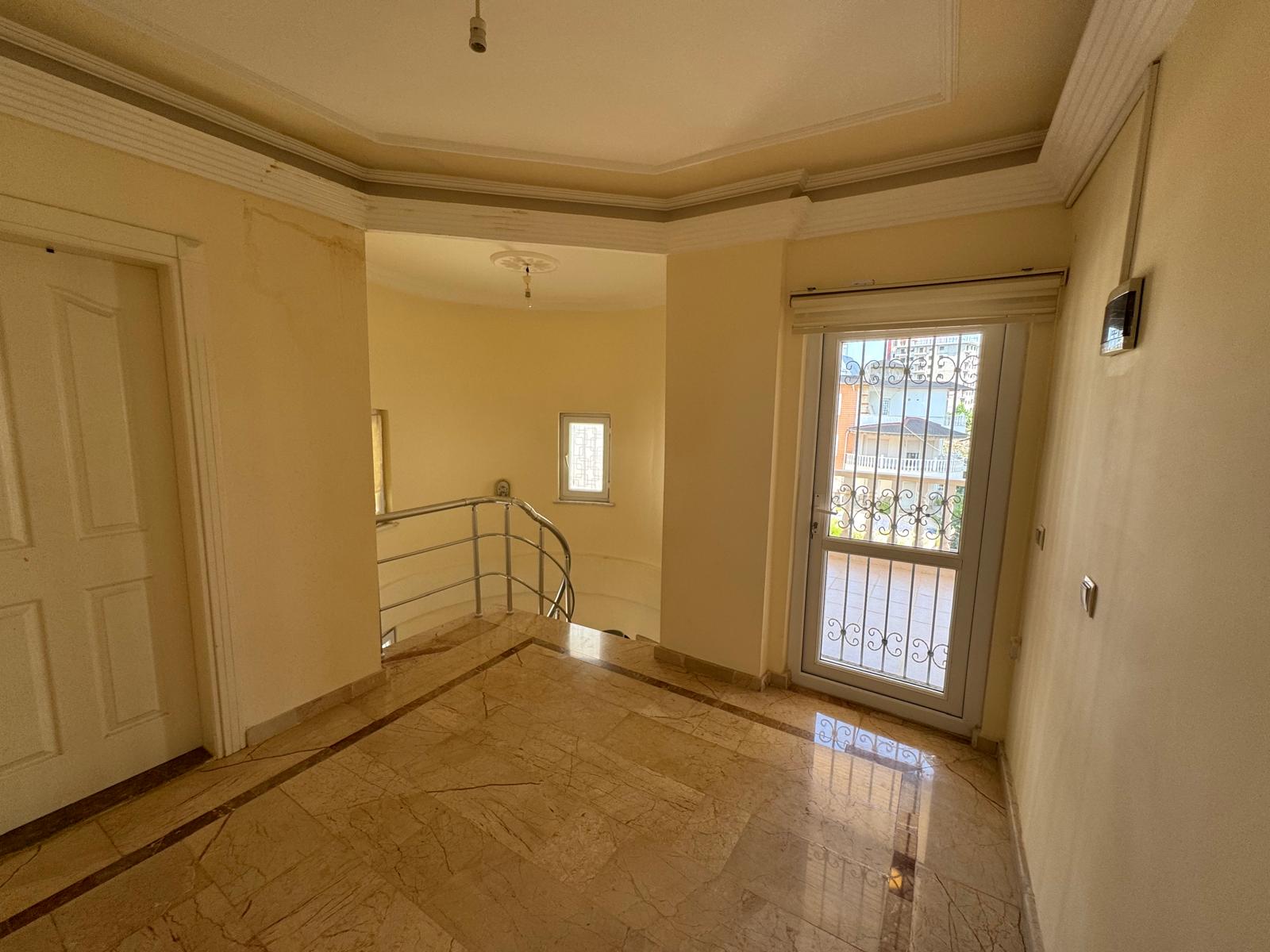 Дом в Турции — вилла 5+1 в районе Махмутлар - Фото 23