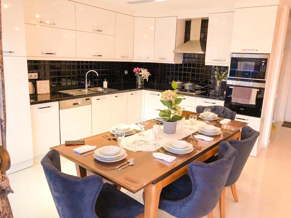 Вилла в Турции 4+1 в районе Каргыджак в Алании - Фото 12