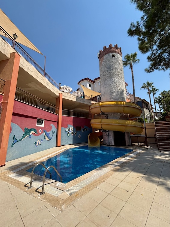 Вилла в Турции 2+1 в комплексе Elite Country в районе Тюрклер - Фото 4