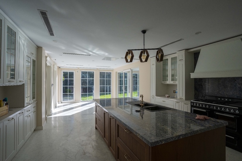 Дом в Турции 7+1 в Стамбуле в районе Беюкчекмедже - Фото 17