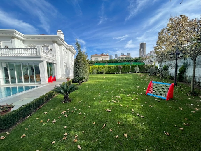 Вилла в Турции 8+2 в в комплексе Tulip Villas в районе Беюкчекмедже в Стамбуле - Фото 3