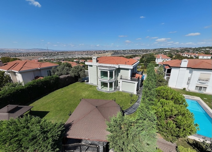 Вилла в Турции 7+2 в комплексе Tulip Villas в районе Беюкчекмедже в Стамбуле - Фото 3