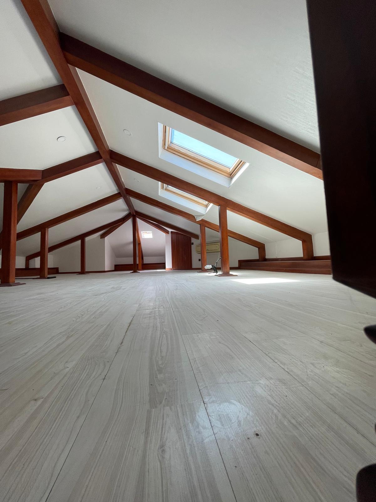 Вилла в Турции 7+2 в комплексе Tulip Villas в районе Беюкчекмедже в Стамбуле - Фото 19