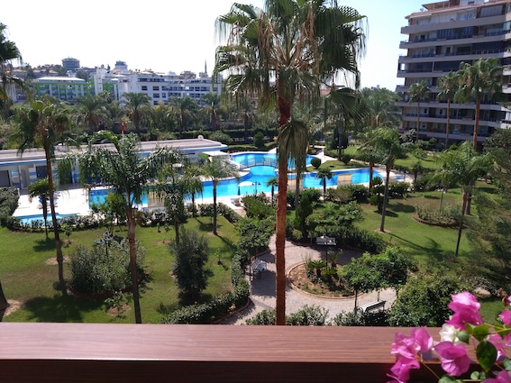 Квартира в Турции 2+1 в комплексе River Side Resort в районе Тосмур в Алании - Фото 8