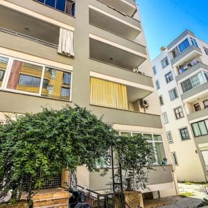 Квартира в Алании 2+1 в районе Махмутлар