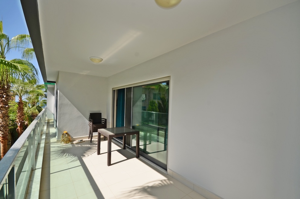 Квартира в Турции 2+1 в комплексе Konak Seaside Home в районе Каргыджак - Фото 18