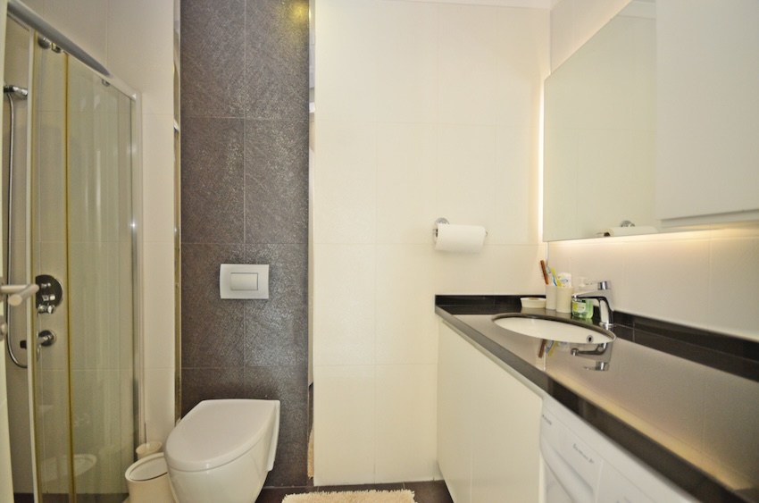 Квартира в Турции 2+1 в комплексе Konak Seaside Home в районе Каргыджак - Фото 16