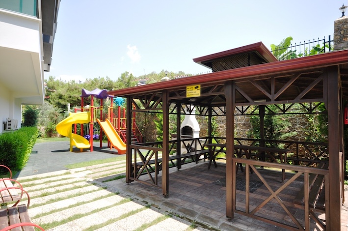 Квартира в Турции 2+1 в комплексе Konak Seaside Home в районе Каргыджак - Фото 6