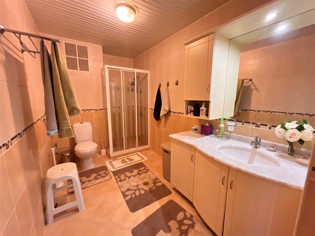 Квартира в Алании 2+1 в комплексе Toros 1 в районе Махмутлар - Фото 30