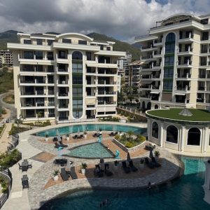 Недвижимость в Турции под гражданство 4+1 в комплексе Boutique Vadi в Оба в Алании