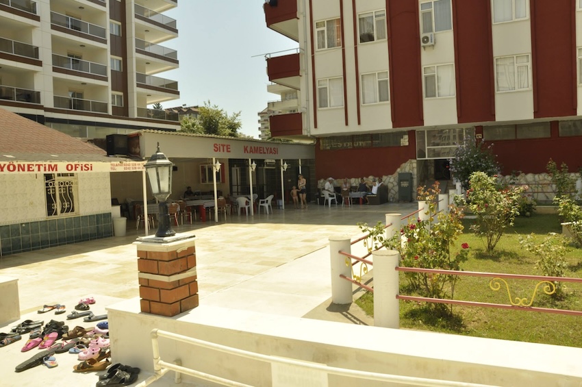 Недорогая квартира в Махмутлар 2+1 в комплексе Reyhan в Алании - Фото 2