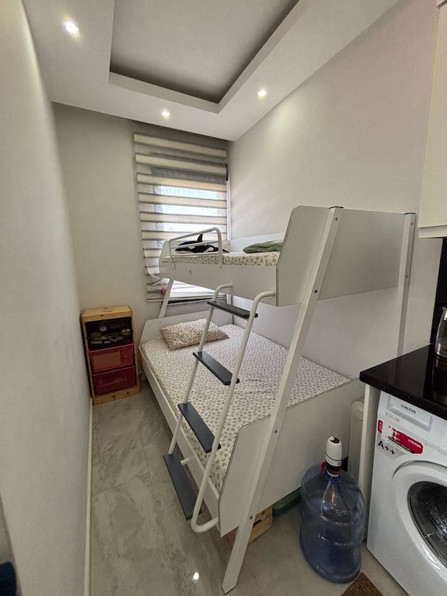 Недорогая квартира в Алании 1+0 в комплексе Seda Tower в центре города - Фото 14