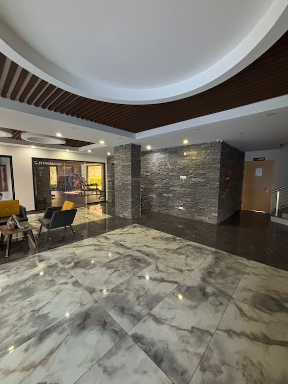 Недорогая квартира в Алании 1+0 в комплексе Seda Tower в центре города - Фото 6