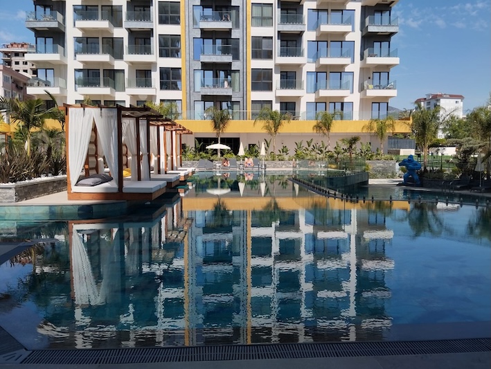 Квартира в Махмутлар 1+1 в премиум комплексе Cebeci Towers в Алании - Фото 4