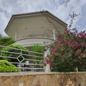 Дом в Турции 2+1 в комплексе Elite 4 в районе Тепе в Алании