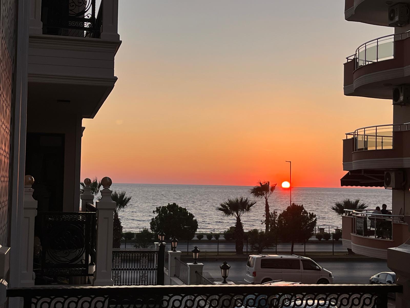 Элитная квартира в Махмутлар 2+1 на первой линии в комплексе Yenisey Palace в Алании - Фото 12